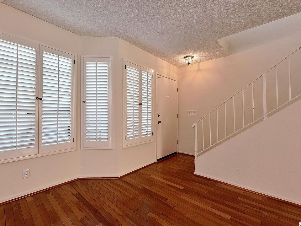 1st image of 773 S Marengo Ave APT 8