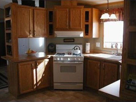 2nd image of 2723 E Park Ln