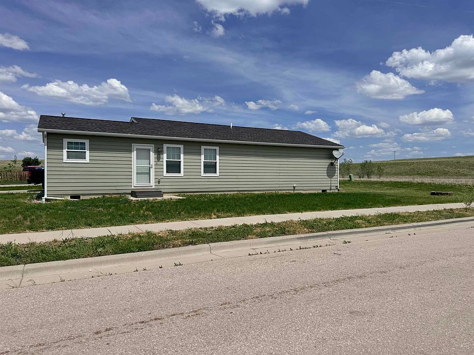 1st image of 264 Trenton Ln