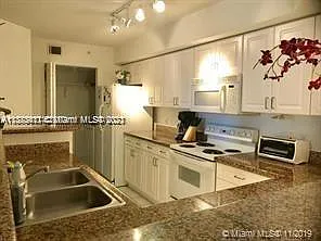 3606 S Ocean Blvd #504 — Photo 9