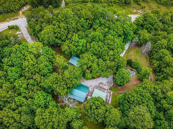 24th image of 1263 Ridge Rd W
