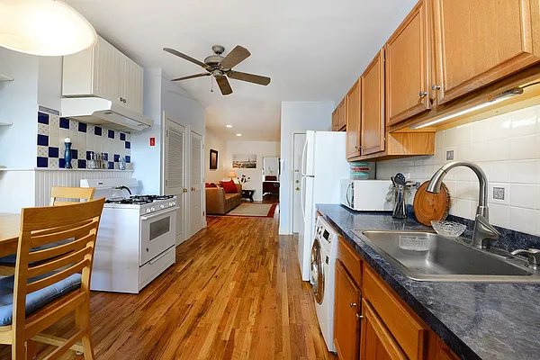 Sold by Hudson Place Realty | media 3