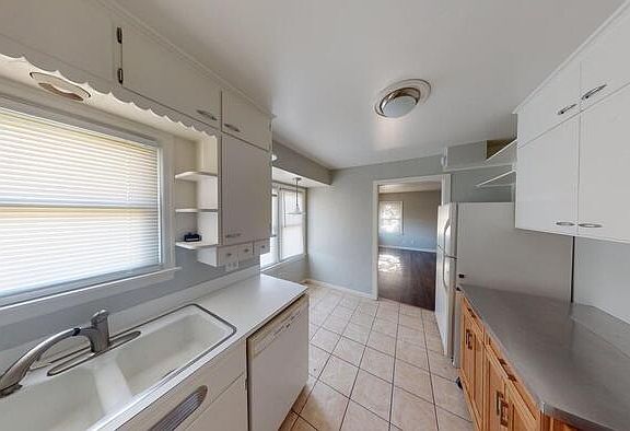 2nd image of 1308 N 4th St