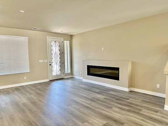 3rd image of 8208 Dover Canyon Ct