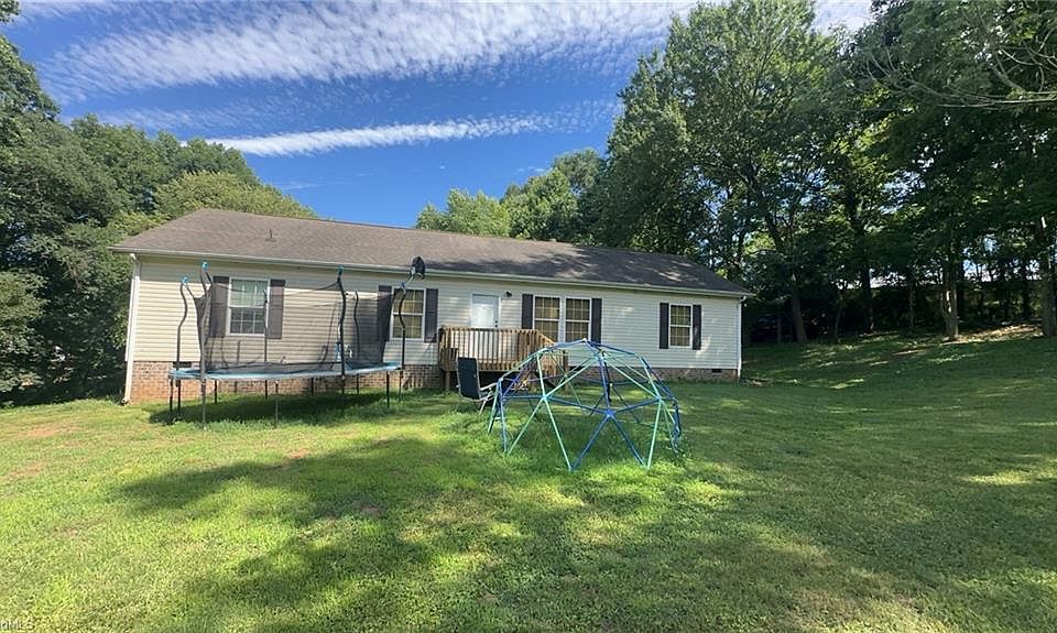 1st image of 434 McAlpin Ln