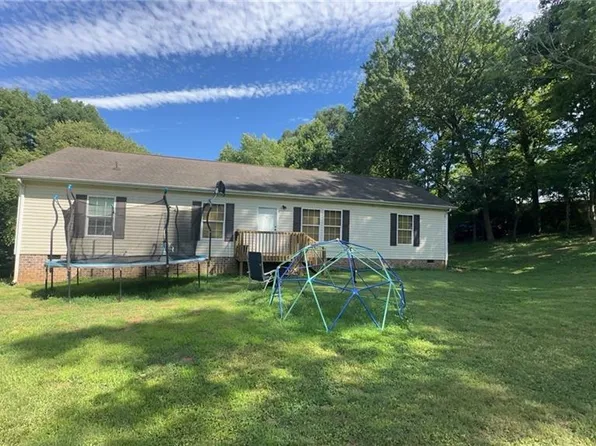 434 McAlpin Ln, Taylorsville, NC 28681
