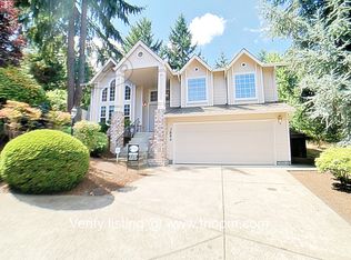 3894 Ashford Dr, Eugene, OR 97405