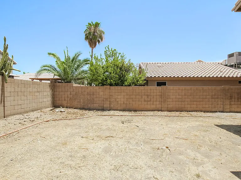 4124 E Anderson Dr — Photo 16