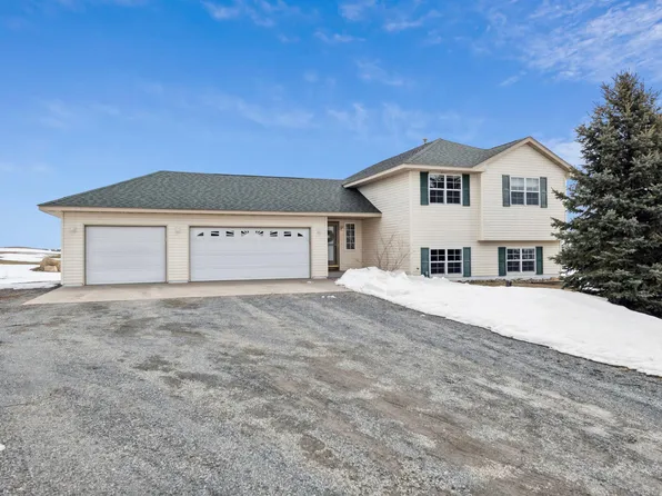 989 158th St, Hammond, WI 54015