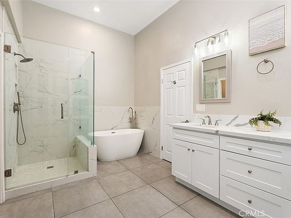 5th image of 19502 Ranch Ln Unit 112