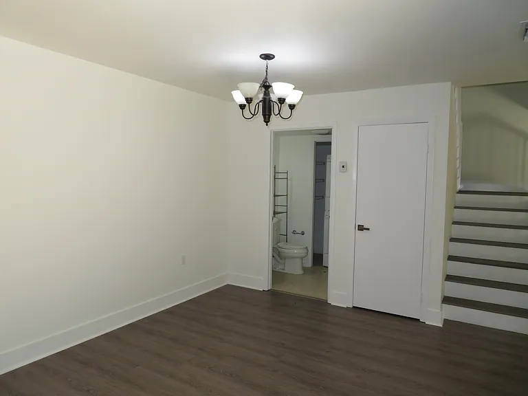 1700 Embassy Dr #708 — Photo 9