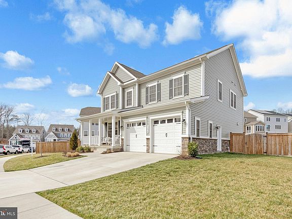 2nd image of 168 Hibiscus Dr