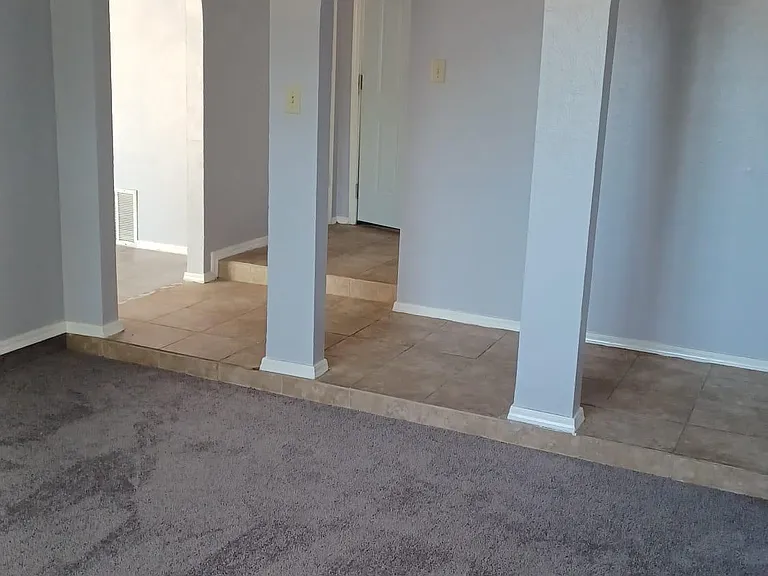 4621 NE Dearborn Ave — Photo 13