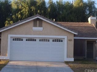 903 Award Dr, Colton, CA 92324