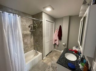 186 H St #3, Boston, MA 02127