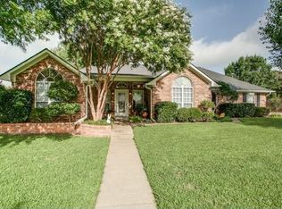 249 Colonial Cir, Athens, TX 75751