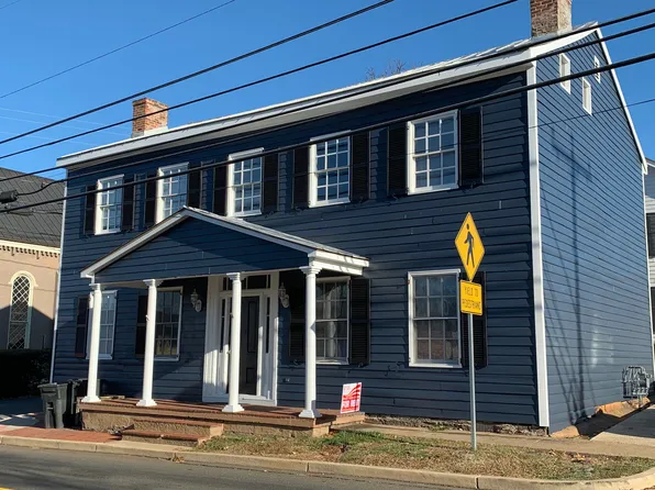 87 E Lee St APT 3, Warrenton, VA 20186