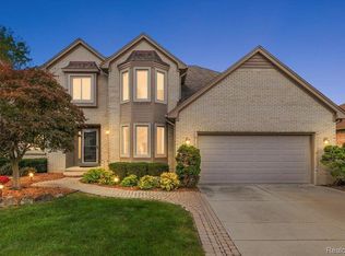 53335 Gregory Dr, Macomb, MI 48042