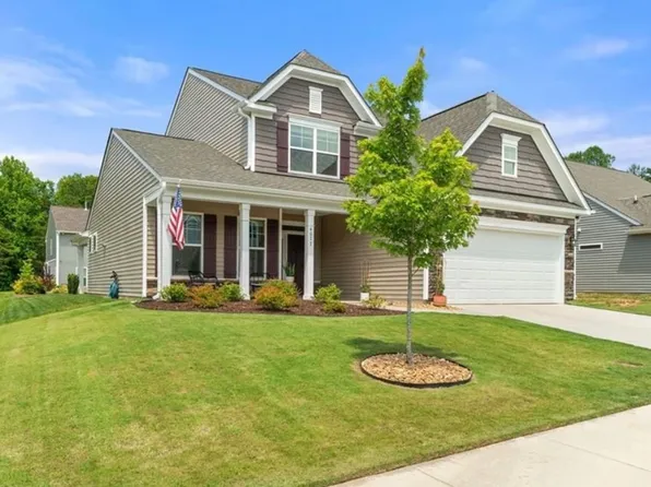 4077 Glenn Knoll Ln, Winston Salem, NC 27107