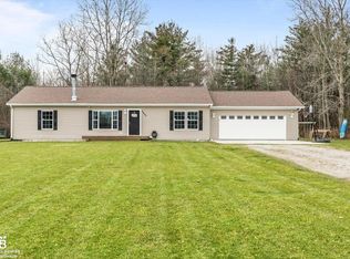 2457 Jarvis Rd, Smiths Creek, MI 48074