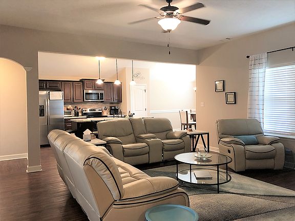 5th image of 7054 Summerton Dr