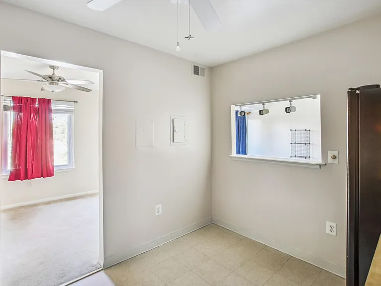 9712 Kingsbridge Dr #303 — Photo 13