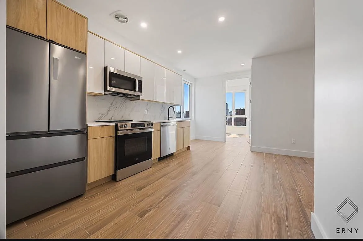 Building Photo - 105 Hawthorne St #4F