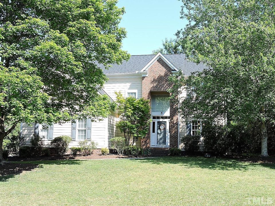 1st image of 4803 Centerway Dr