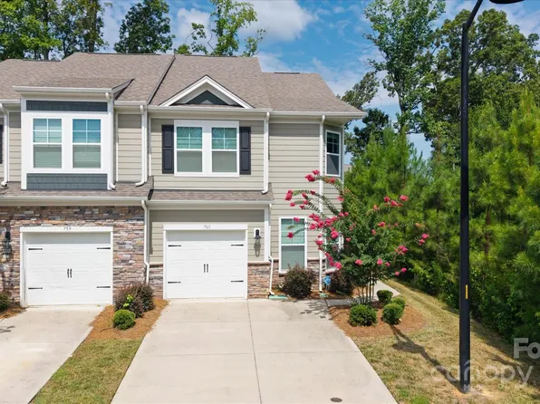 761 Little Bluestem Dr, Lake Wylie, SC 29710