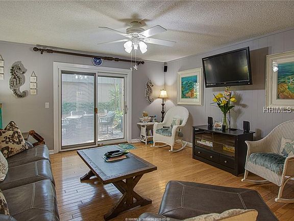 4th image of 31 S Forest Beach Dr APT 14