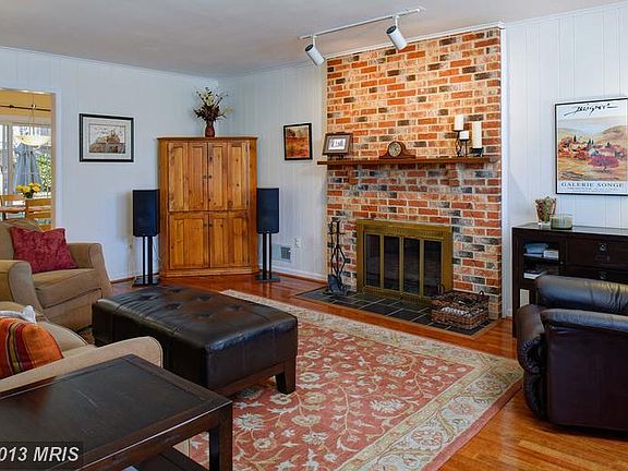 3rd image of 4612 Demby Dr