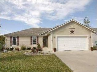 1110 Kent Dr, Belton, MO 64012