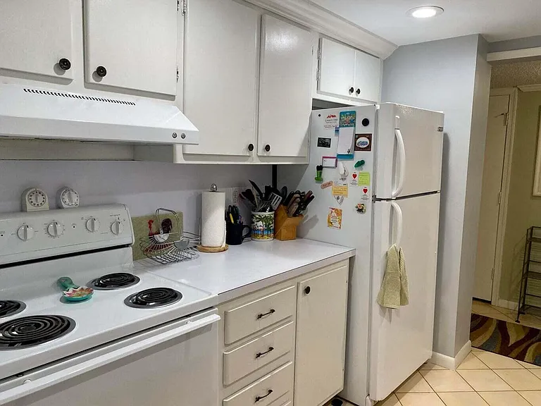 950 Ponce De Leon Rd #309 — Photo 8