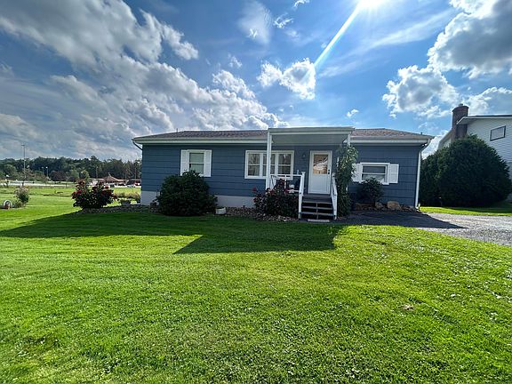 2nd image of 133 1/2 Wehler Rd