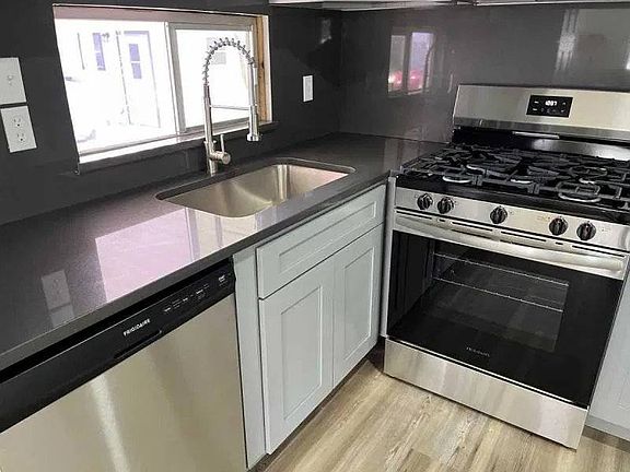 3rd image of 7570 E Speedway Blvd Unit 441
