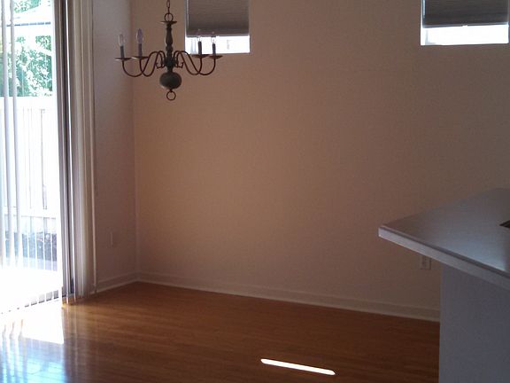 4th image of 668 Orchid Ln