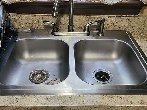 5th image of 1419 Turnmill Dr