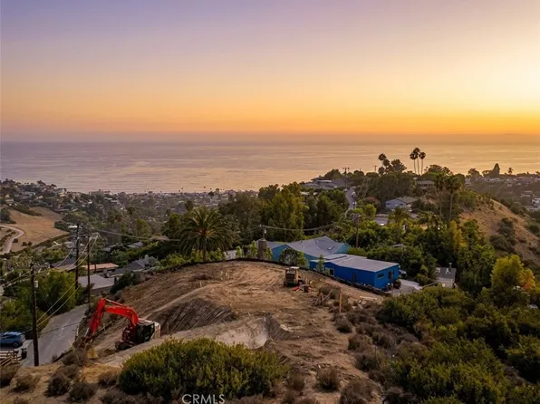 1560 Bluebird Canyon Dr, Laguna Beach, CA 92651