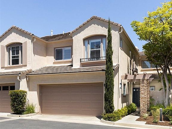 3rd image of 47 La Mirage Cir