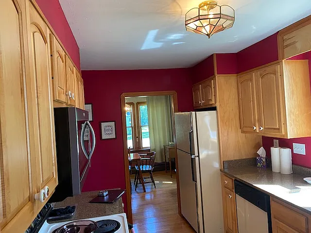 3 bed, 1450 sqft, $2,500 — Photo 2
