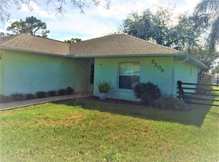 2508 Travelers Palm Dr, Edgewater, FL 32141