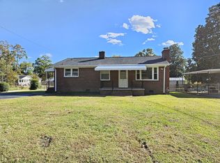 101 Picadilly St, Taylors, SC 29687