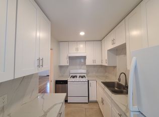 10622 Eastborne Ave, Los Angeles, CA 90024