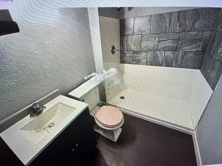1002 Concordia Ave — Photo 11