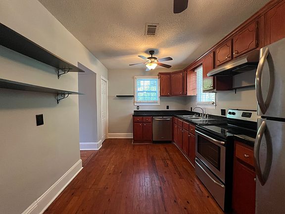 5th image of 199 Griffin St NW APT B