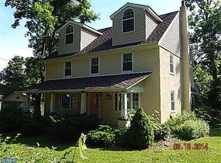 2203 N Rockhill Rd, Sellersville, PA 18960