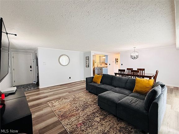 2nd image of 9731 Sunrise Blvd Unit M31