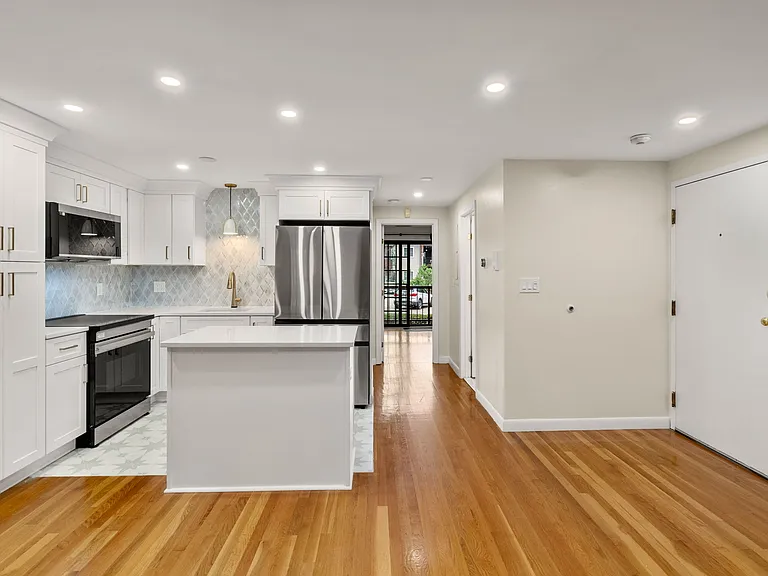 3 Devens St #2 — Photo 13