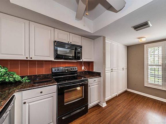 4th image of 2806 Countryside Blvd APT 515