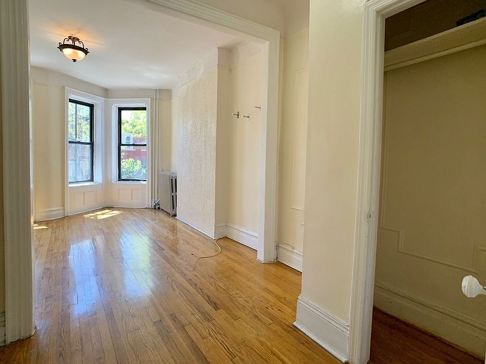 1st image of 863 Saint Johns Pl #2R